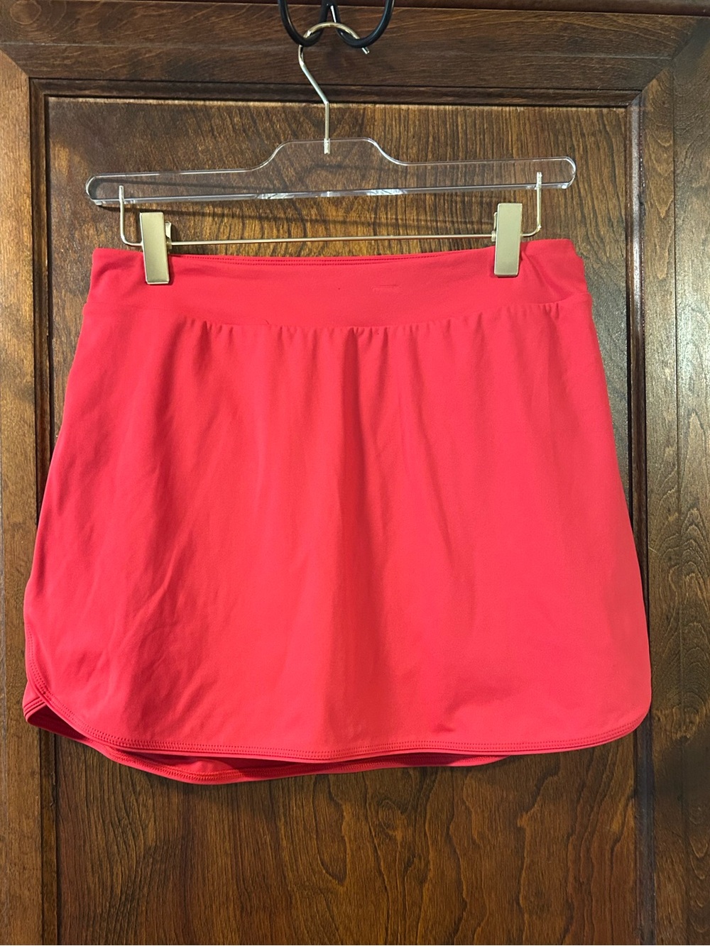 HALARA Red Athletic Skirt with Inner Shorts